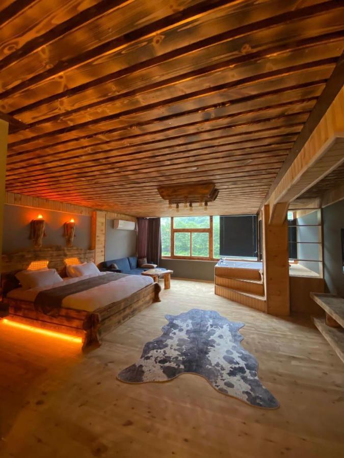 Heaven Vip Wooden Palace Bed & Breakfast Ardesen Exterior photo