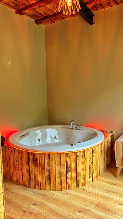 Heaven Vip Wooden Palace Bed & Breakfast Ardesen Exterior photo